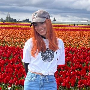 Meet your Posher, Maria fernanda